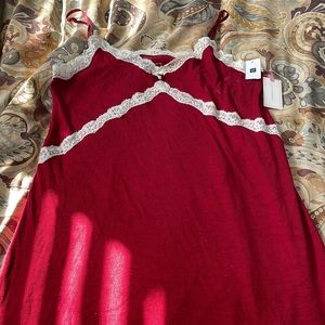 Gap nightgown